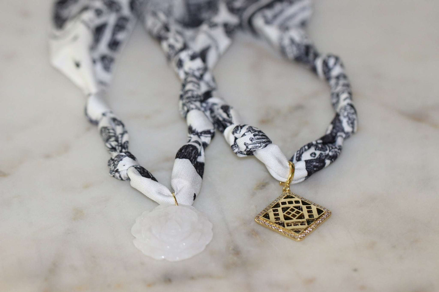 Fifth Avenue Bloom Scarf Necklace - White Jade