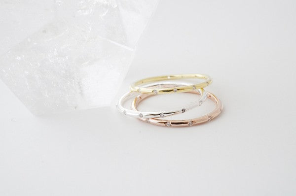 7454606_dottedcrystalringallcopy.jpg