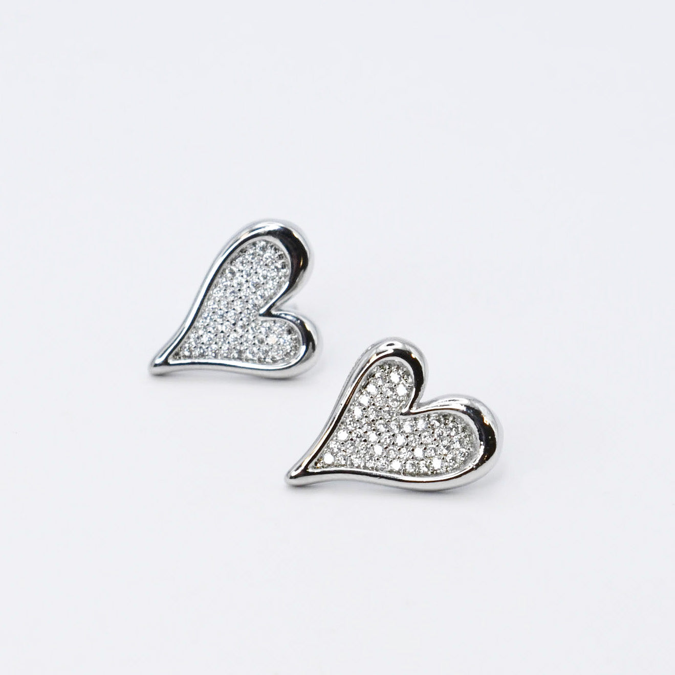Dainty Heart Stud Silver