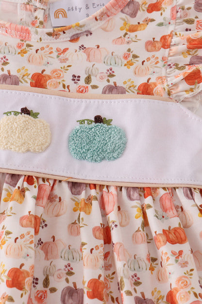 Beige french knot ruffle bubble