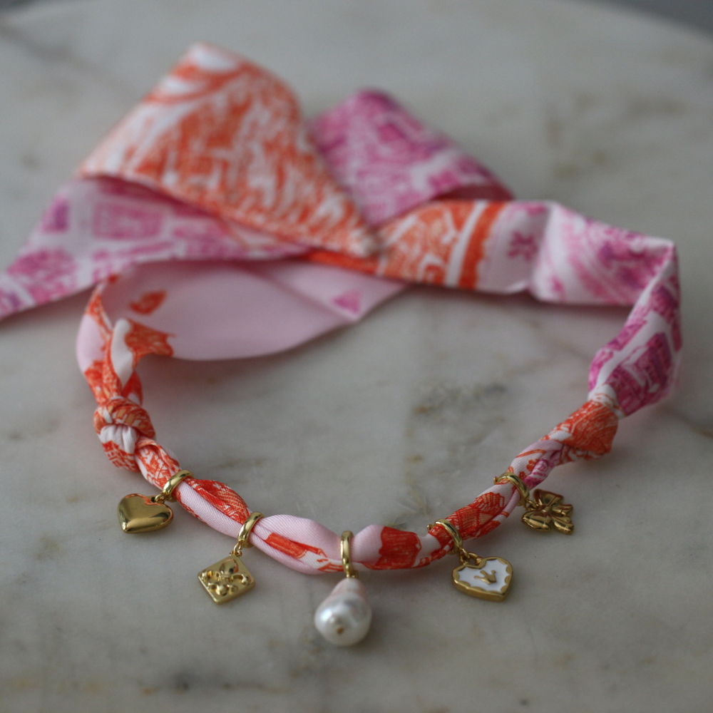 Lucky in Love Scarf Necklace