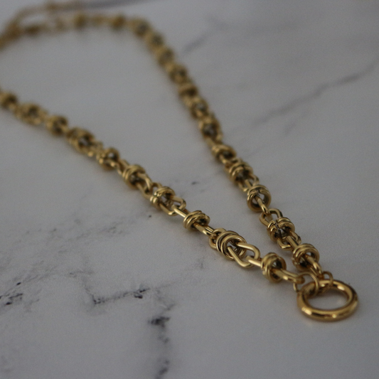 Bramble Chain – Waterproof 14k PVD Gold Necklace with Charm Ring