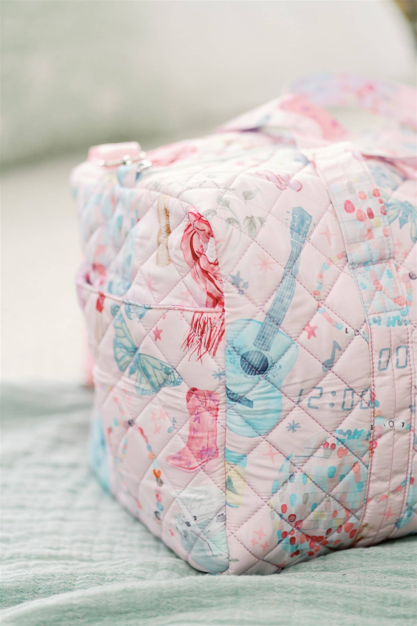Gracefully Made Art - Eras Quilted Duffle