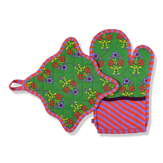 Green Pot Holder & Oven Mitt