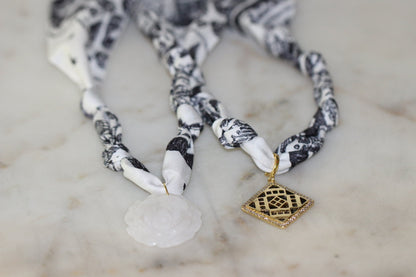 Fifth Avenue Bloom Scarf Necklace - White Jade