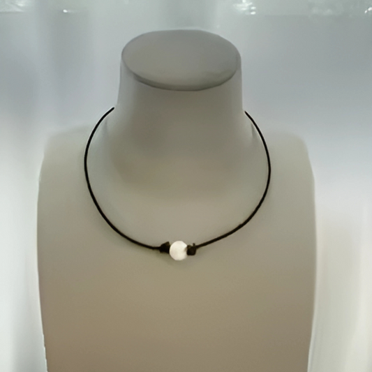 Hometown Pearl Choker