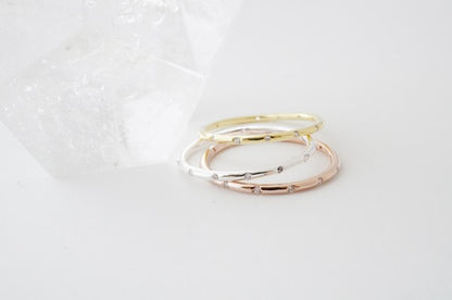 7454606_dottedcrystalringallcopy.jpg