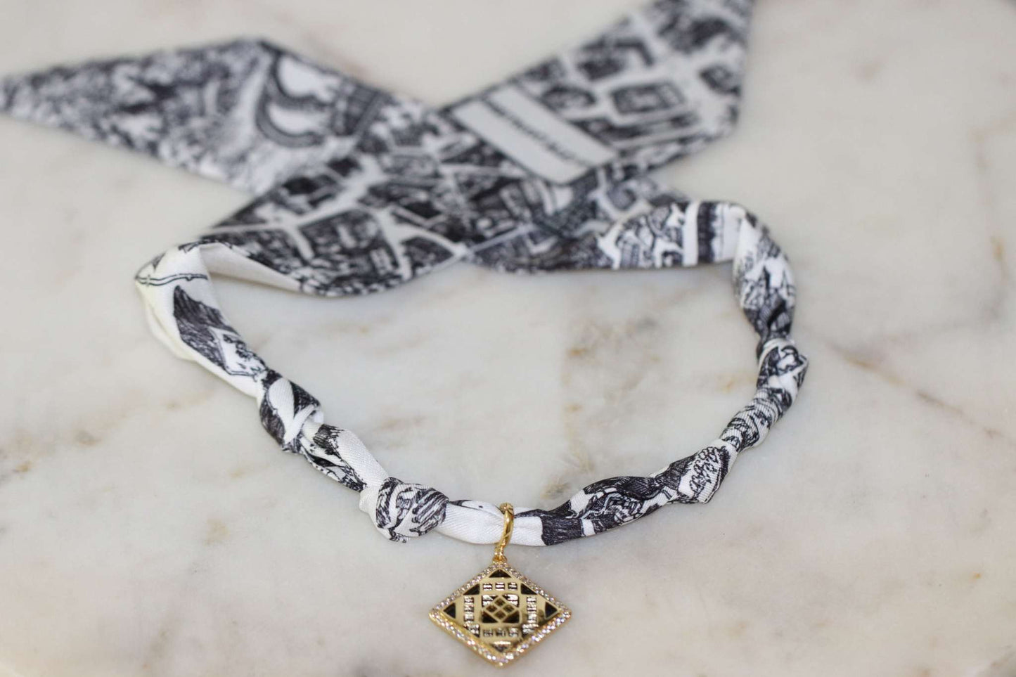 Metropolitan Luxe Scarf Necklace