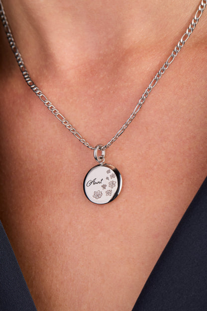 Aunt Flower Disc Charm