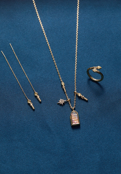 Harry Potter™ Great Hall Candle Wrap Ring