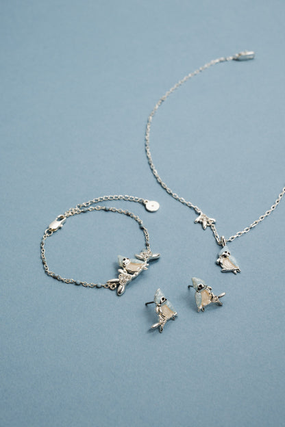 Tufted Titmouse Bird Pendant Necklace