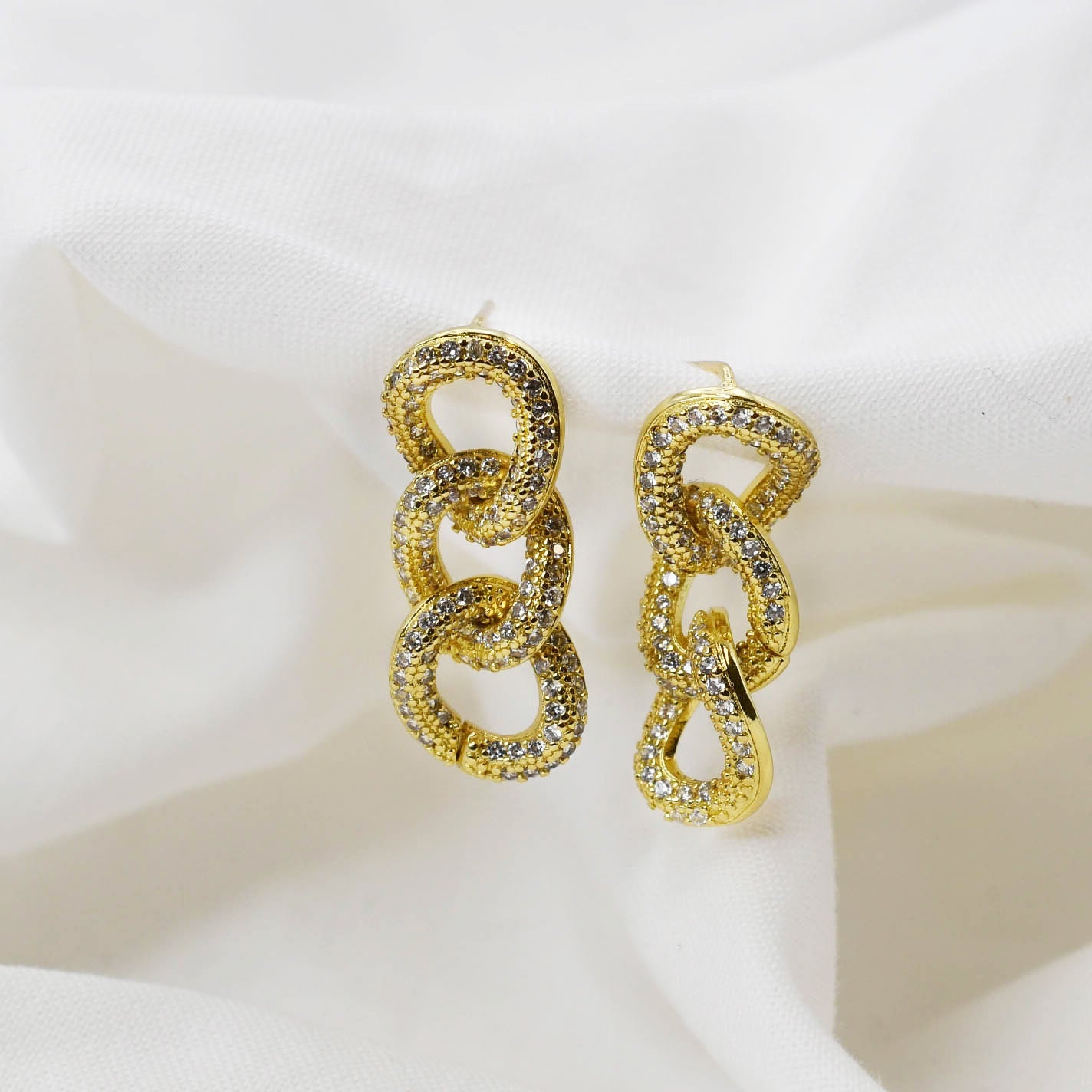 Chain of Sparkles Earrings