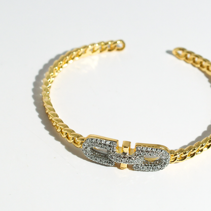 Chic Lock Bangle