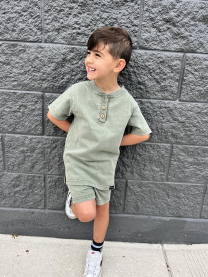 ACID WASH SHORTS - MATCHA