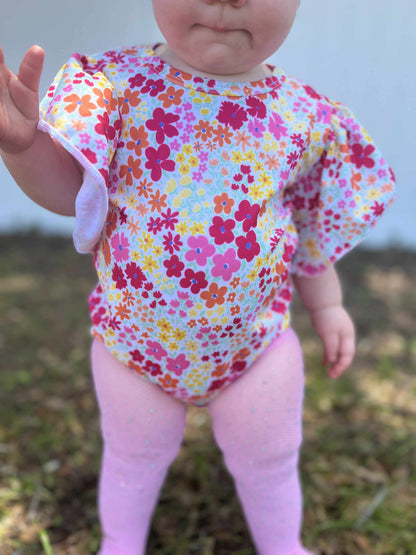 Spring floral flutter leo