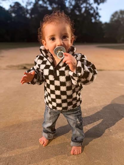 Black checkered print Sherpa