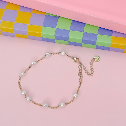 Dainty Pearl Drops Gold Anklet