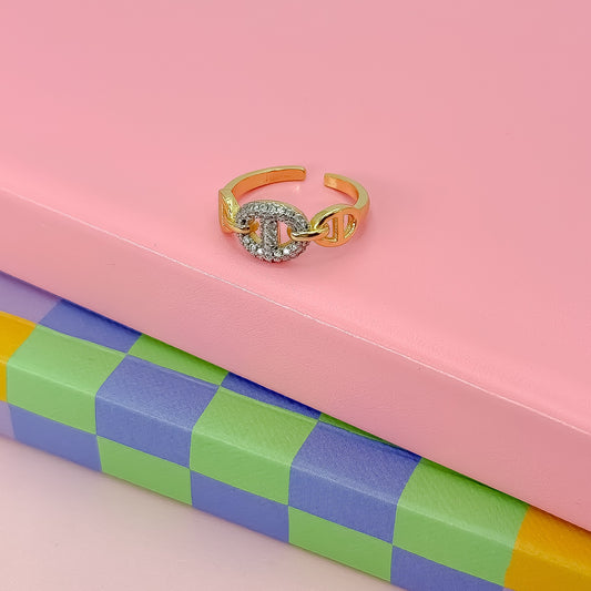Linked Luxe
