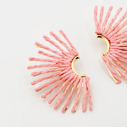 Light Pink Raffia Fan A45