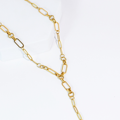 Lucky in Love Link Necklace