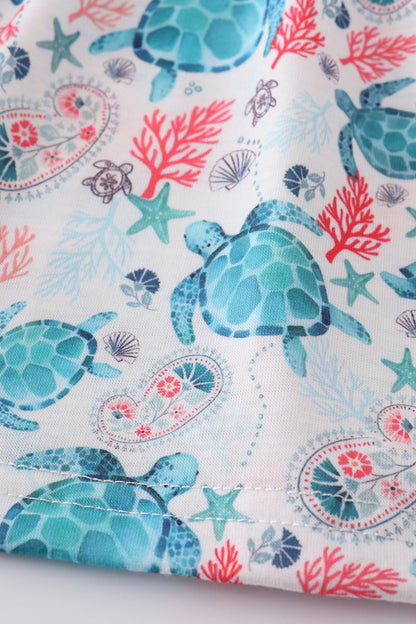 Green turtle print set