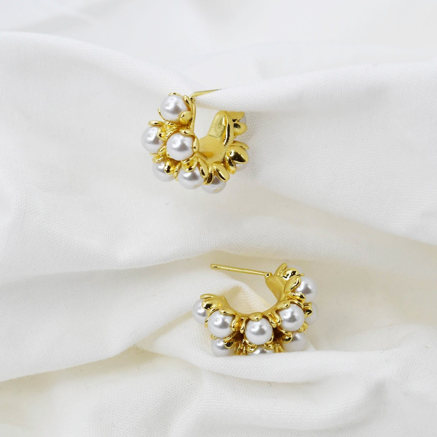 Pearls and Gold Hoop D7