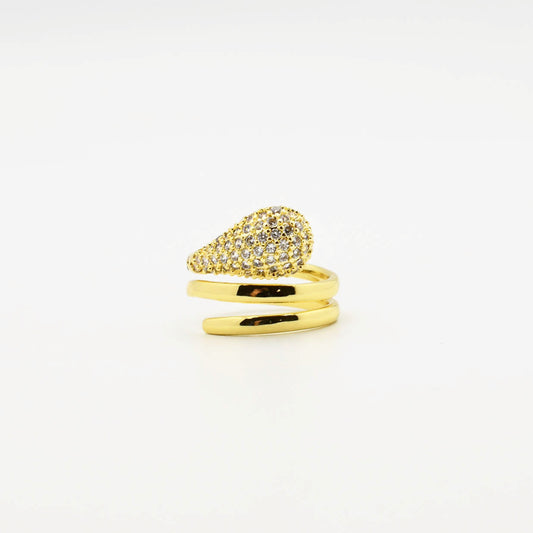 Gold Twisted Teardrop Ring O35