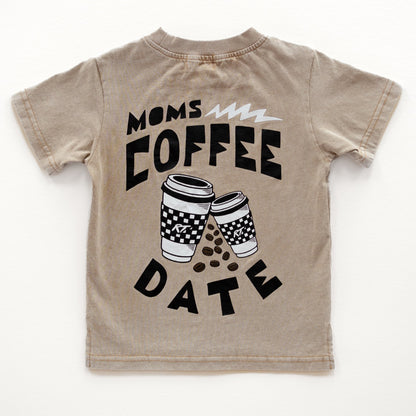 MOMS COFFEE DATE ACID WASH TEE