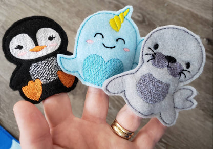 Felt finger puppet animal - Arctic Animal quiet book page -  Gift for kids - habitat - Party Favor - learning toy - animals and biomes