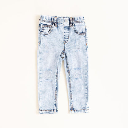 DISTRESSED JEANS - LIGHT WASH
