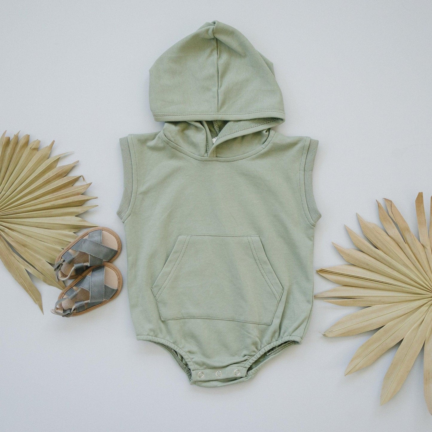 Sleeveless Hoodie Romper - more colors *0-3m and 12-18m left
